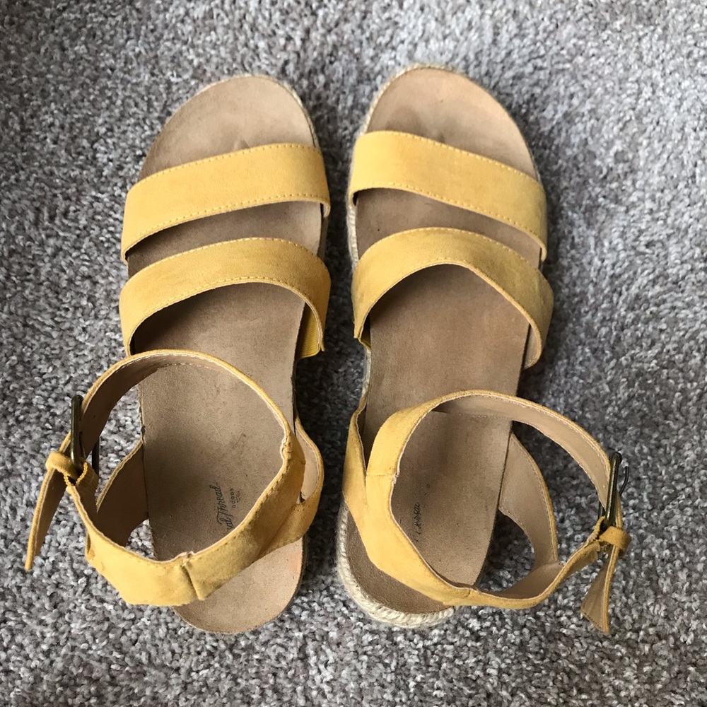 Platform sandal